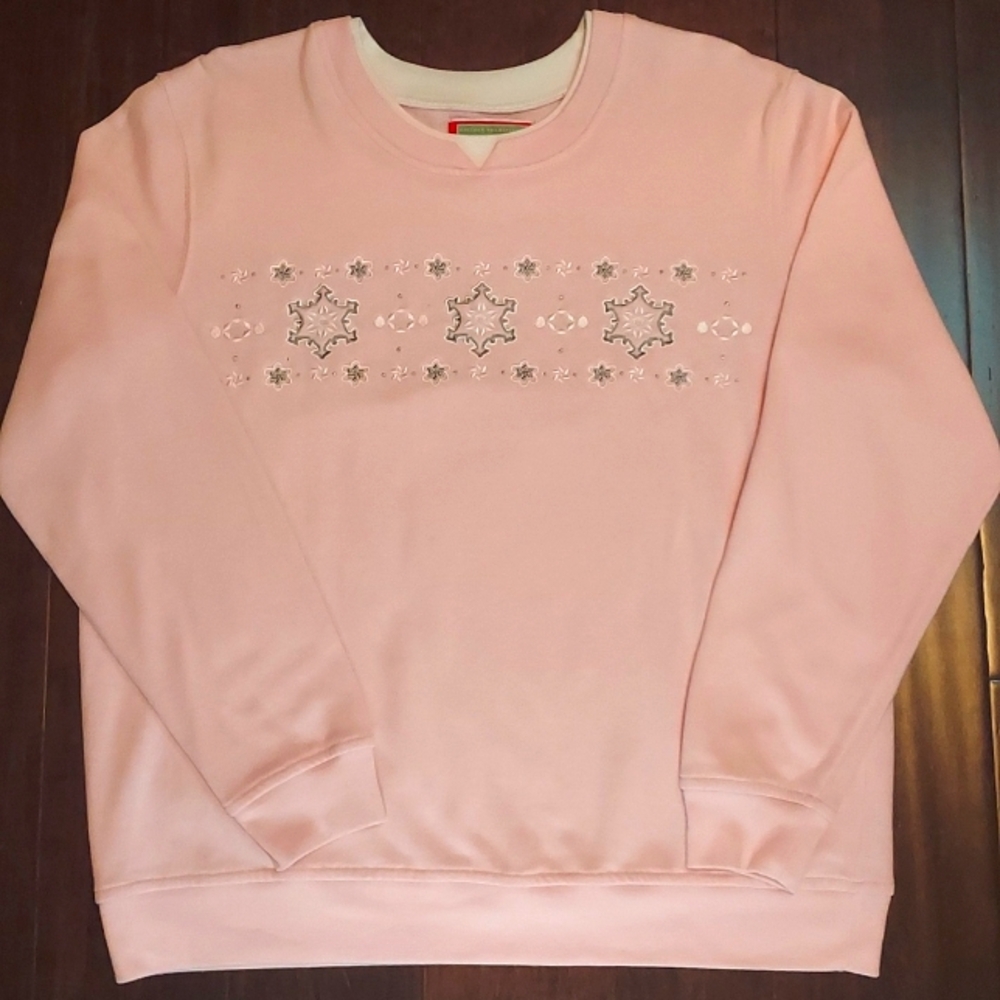 Vintage Holiday Traditions Lt. Pink Embroidered Snowflakes Sweatshirt Size L